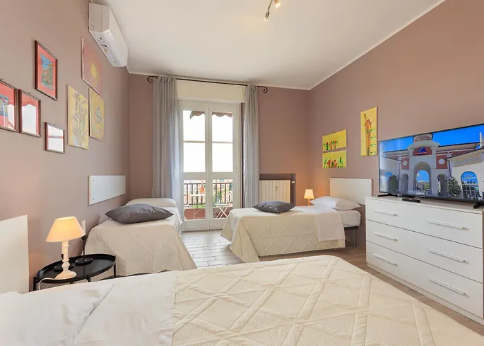 Dante Apartment
